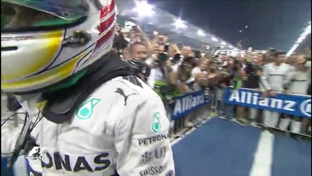 Lewis Hamilton Signing Camera Lens F1, a Cars live wallpaper for Mac