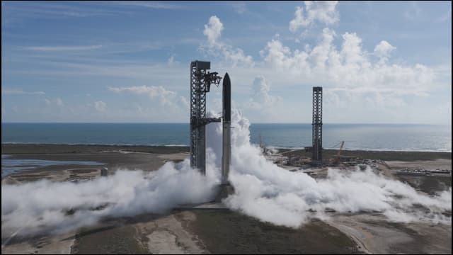SpaceX Starship Launchpad, a Space live wallpaper for Mac